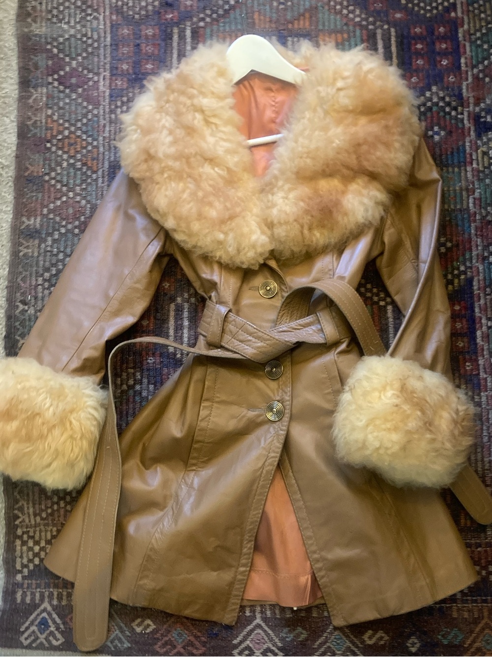 Vintage 70s 60sReal Shearling leather Penny Lane Caramel brown coat boho jacket